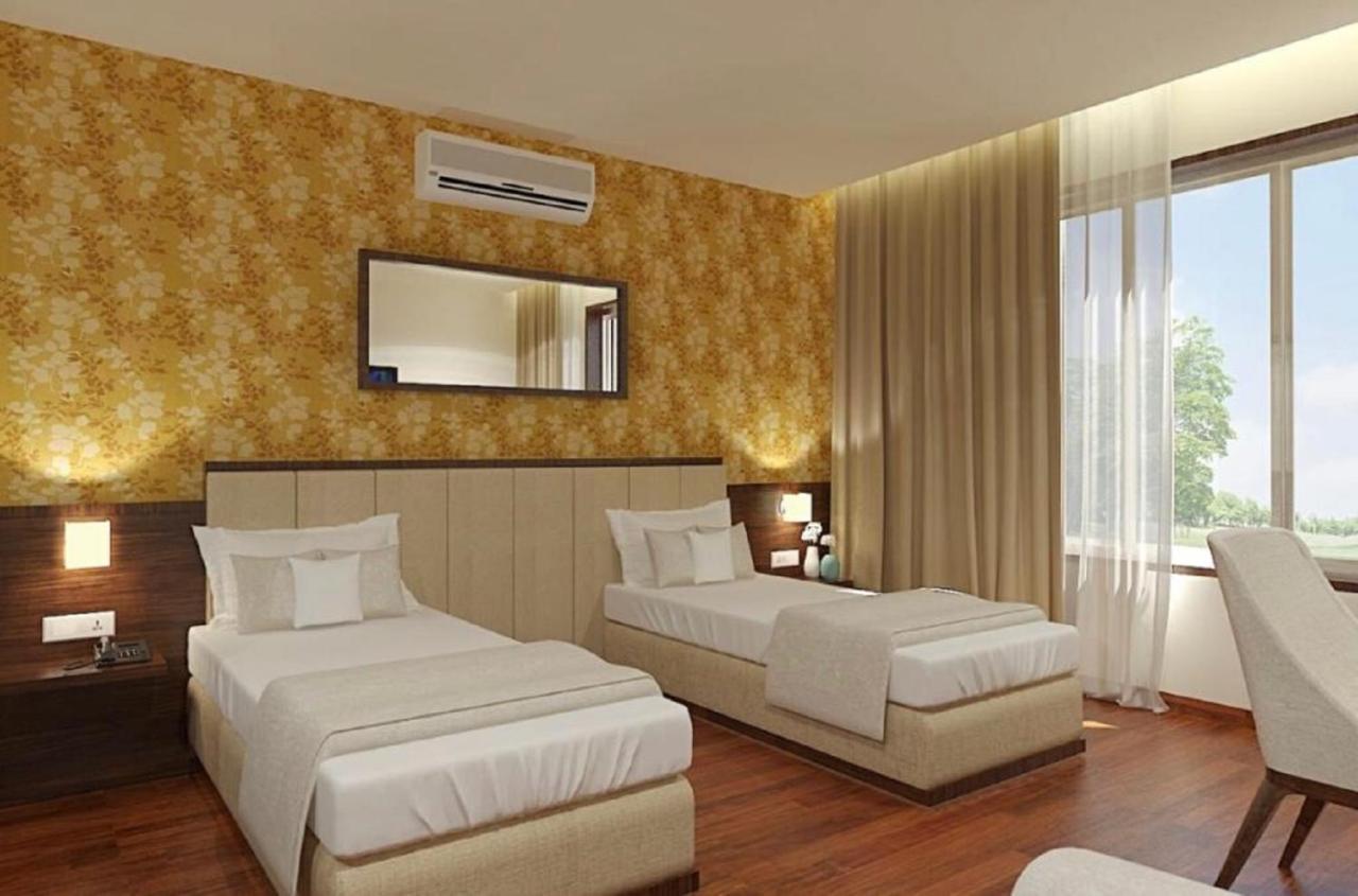 Hotel Shlok Kolhapur Exterior photo