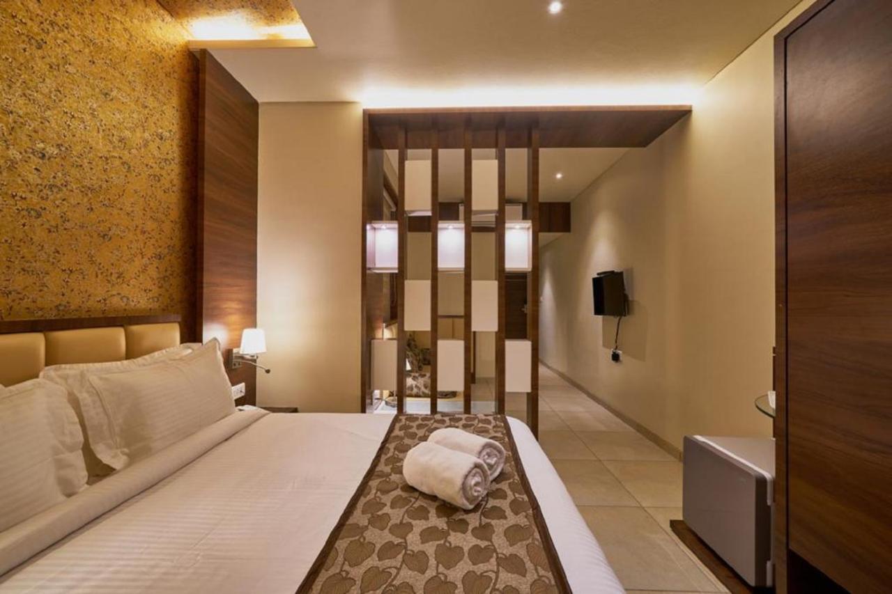Hotel Shlok Kolhapur Exterior photo